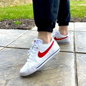 Nike Court Legacy sneakers